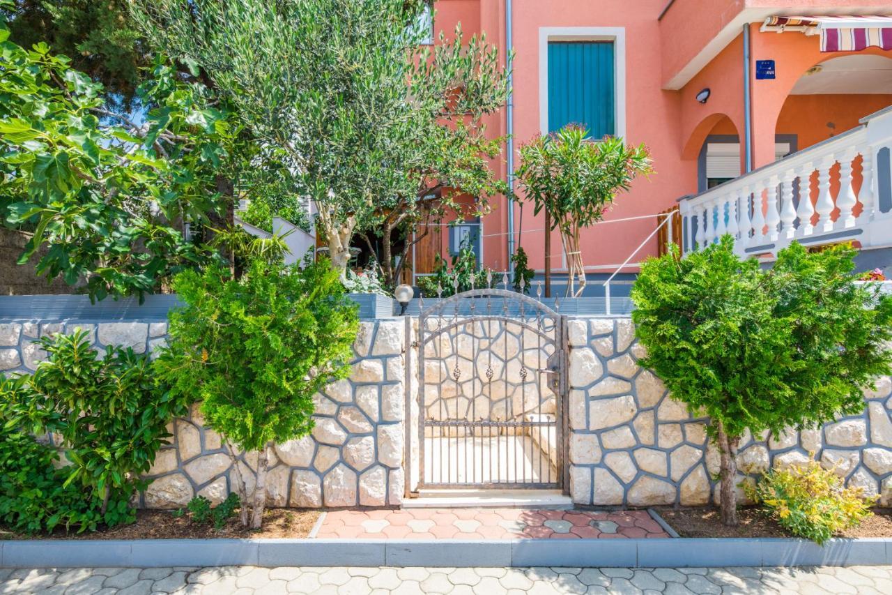 Apartments Mikanovic Crikvenica Zewnętrze zdjęcie