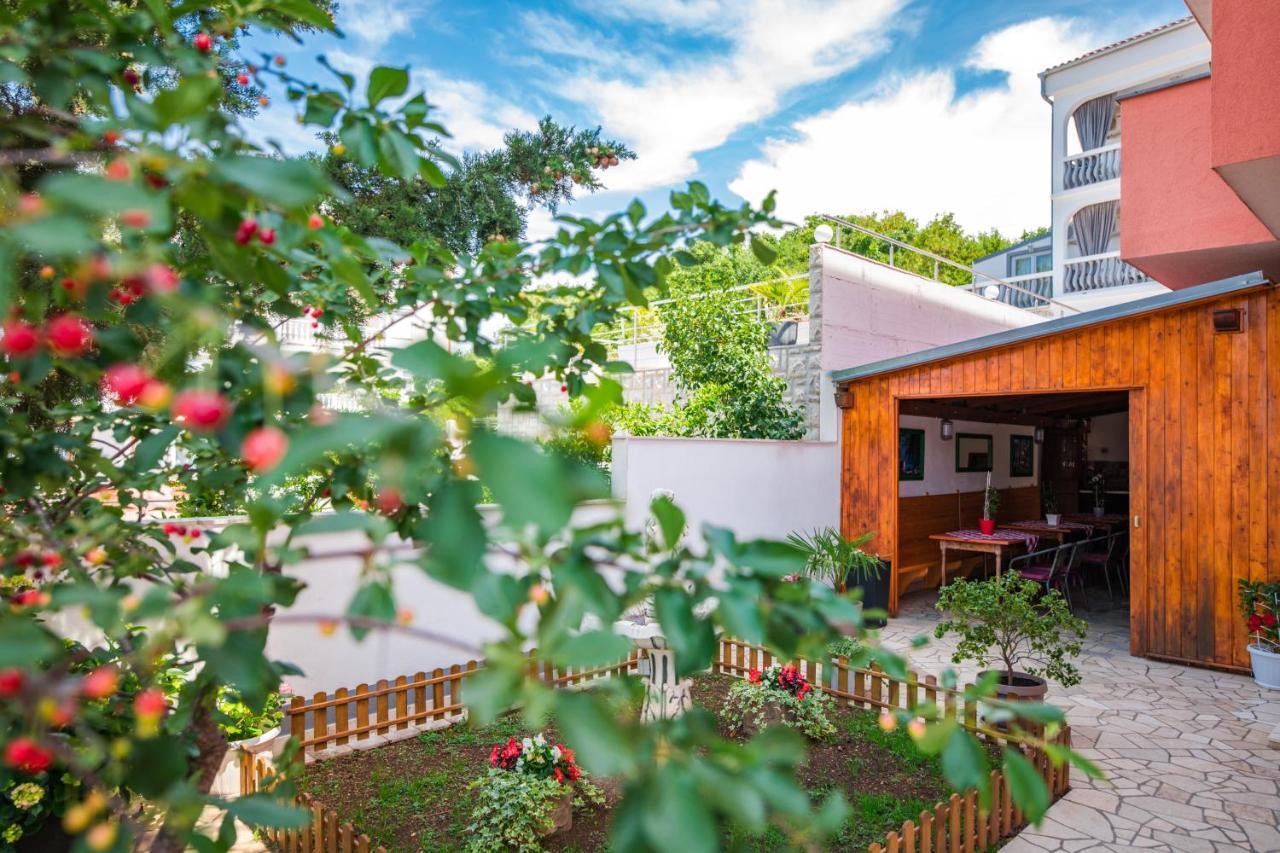 Apartments Mikanovic Crikvenica Zewnętrze zdjęcie
