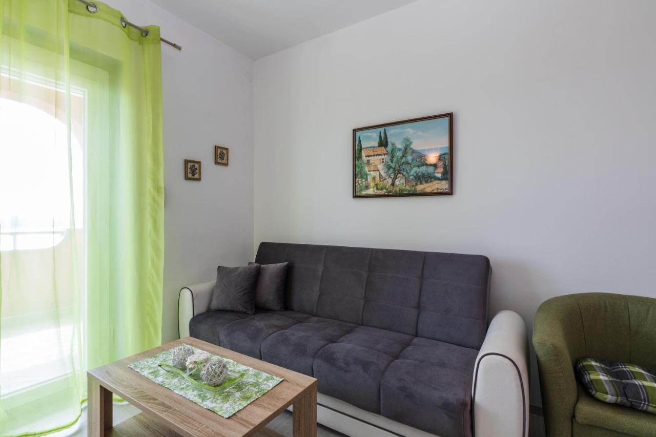 Apartments Mikanovic Crikvenica Zewnętrze zdjęcie