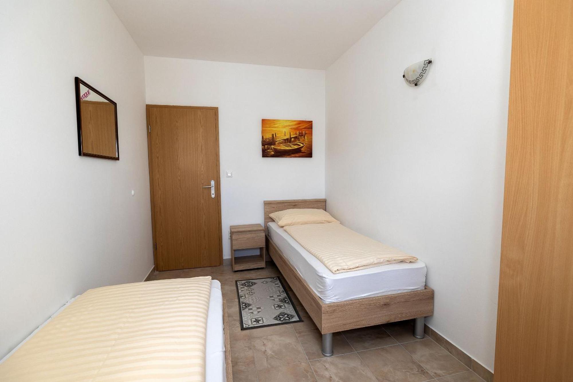 Apartments Mikanovic Crikvenica Zewnętrze zdjęcie