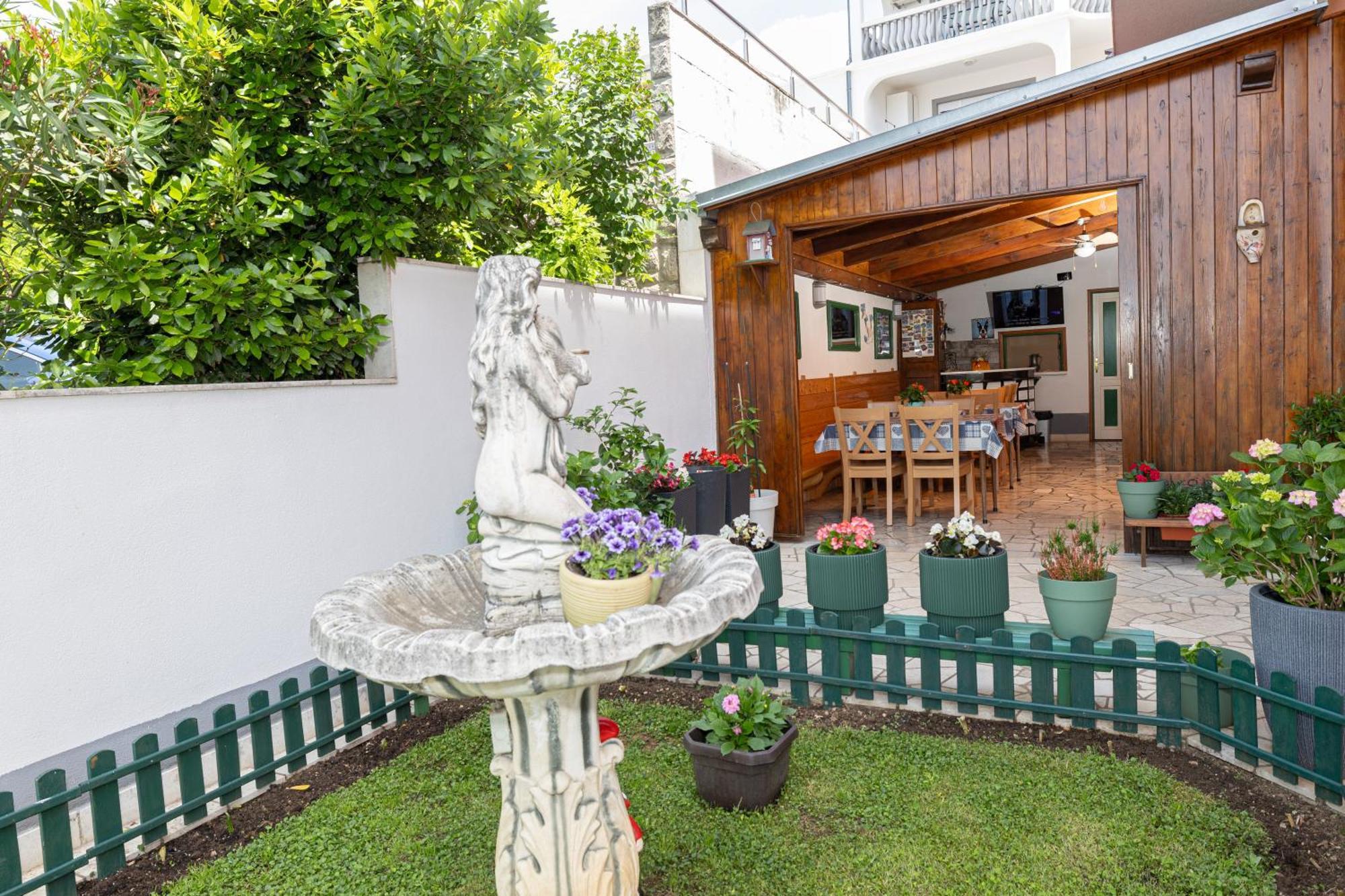 Apartments Mikanovic Crikvenica Zewnętrze zdjęcie